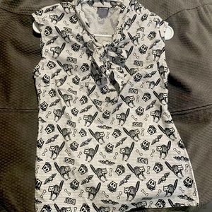 Halloween shirt small women's modcloth